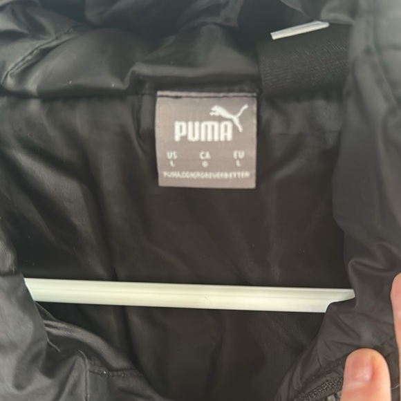 Women’s Large Puma Jacket - Picture 2 of 2